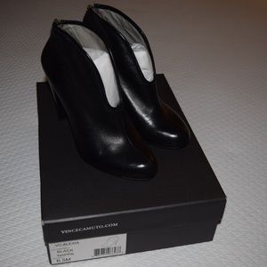 Vince Camuto Alexia bootie 6.5 M